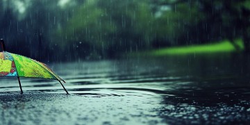 大日子总遇到雨天究竟是哪首歌？